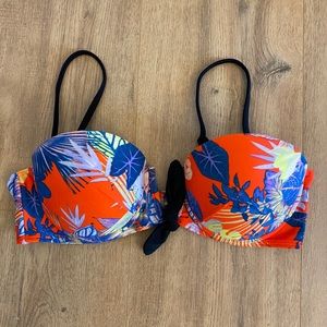 Hawaiian Swim Top with Built in Padding